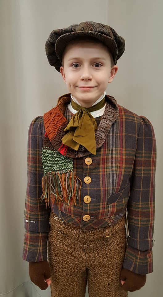 Tiny Tim Ian costume shop